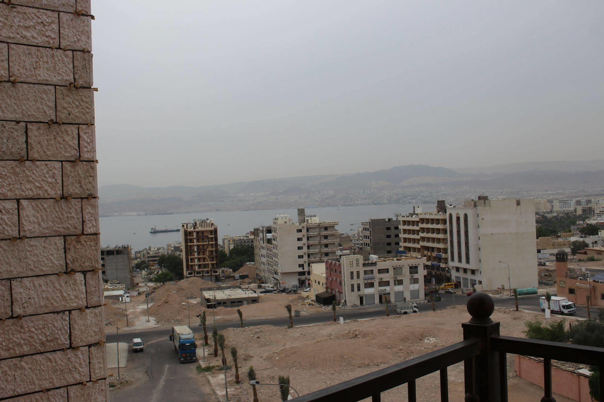Baraka Al Aqaba Hotel Suites Esterno foto