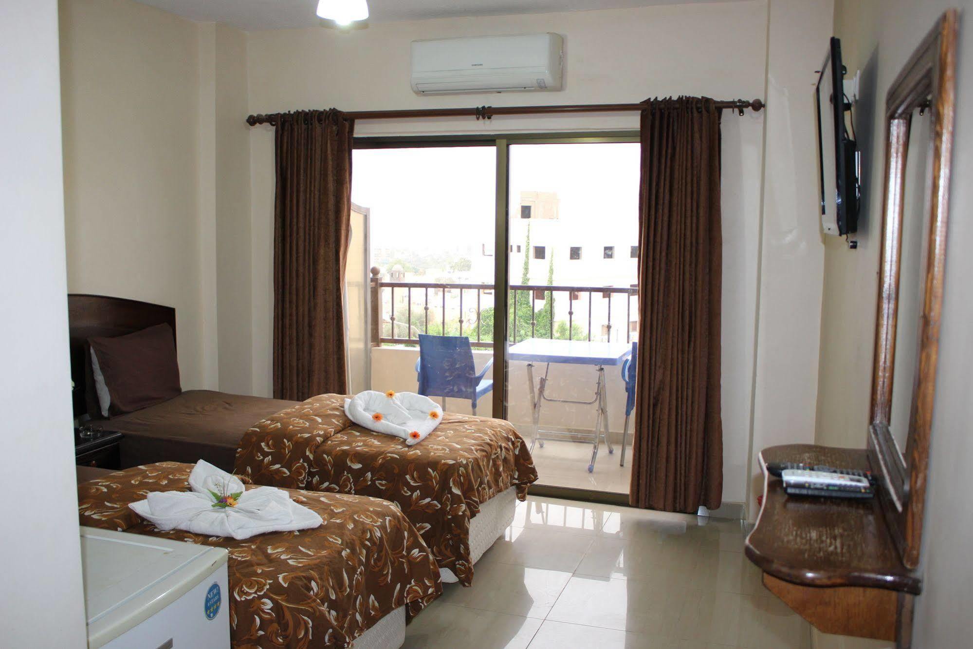 Baraka Al Aqaba Hotel Suites Esterno foto